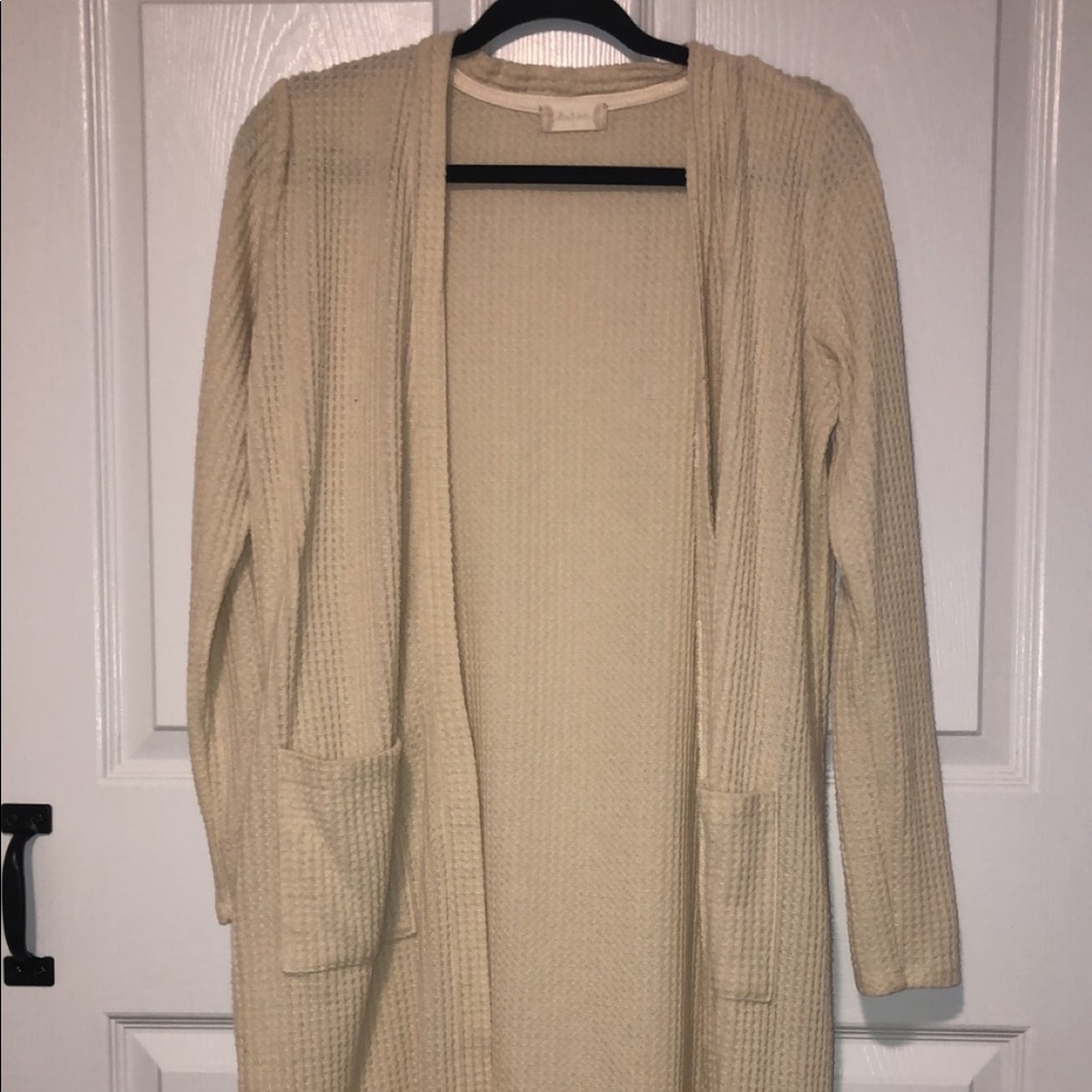 White/cream long sleeve cardigan